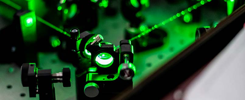 Lasers ioniques à gaz rares